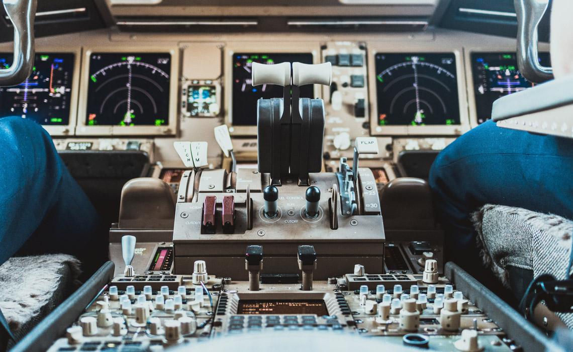 Looking for a Co-Pilot Cockpit view